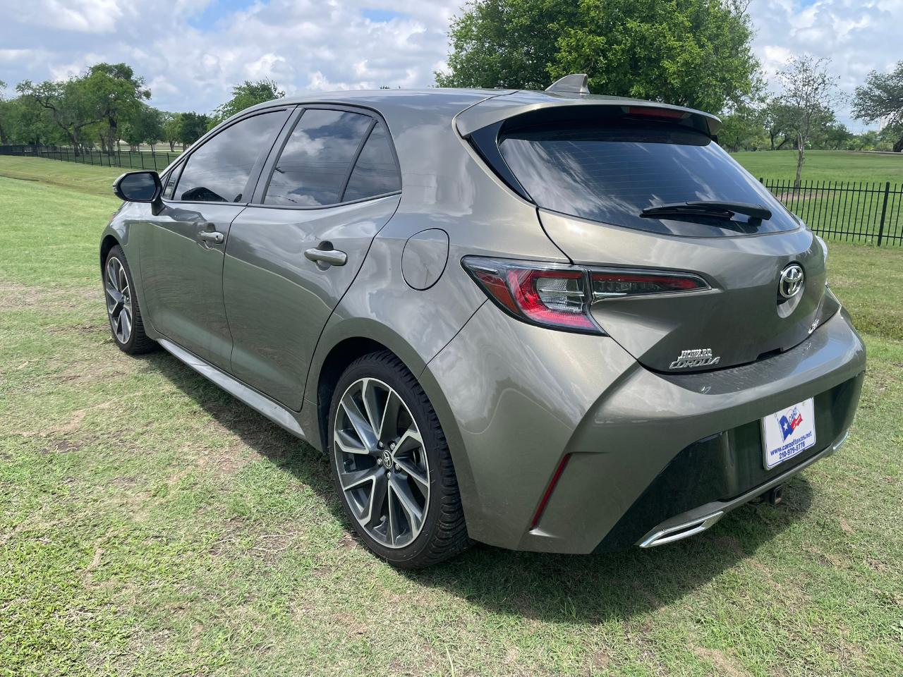 Toyota Corolla XLE CVT 2019