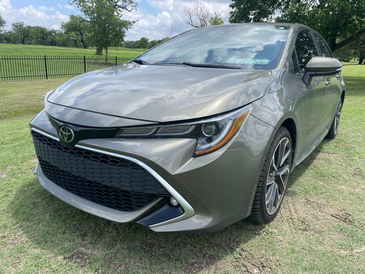 Toyota Corolla XLE CVT 2019