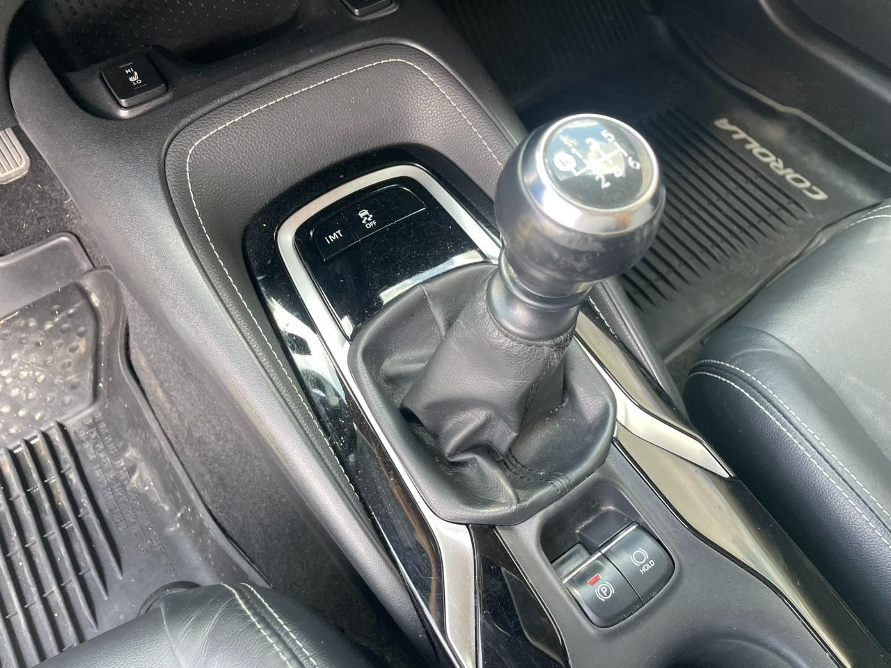 Toyota Corolla XLE CVT 2019