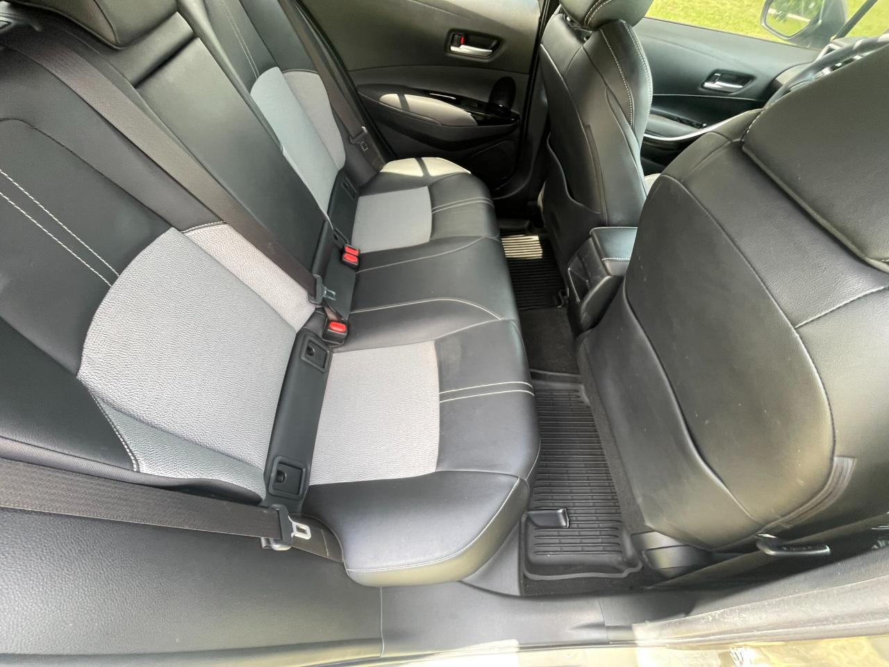 Toyota Corolla XLE CVT 2019