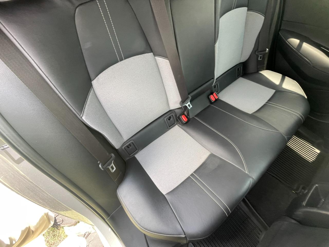 Toyota Corolla XLE CVT 2019