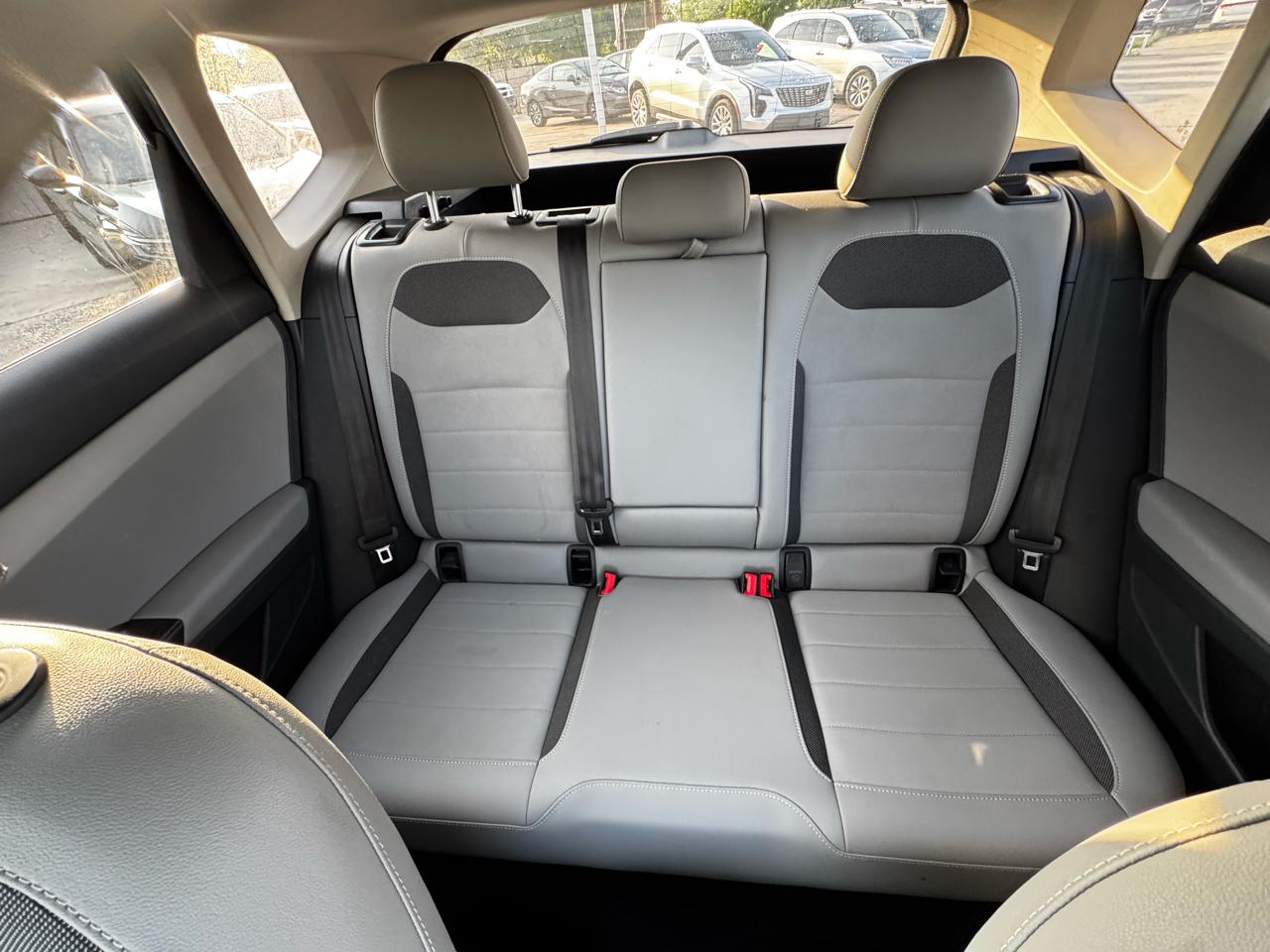 Volkswagen Taos SE 2022