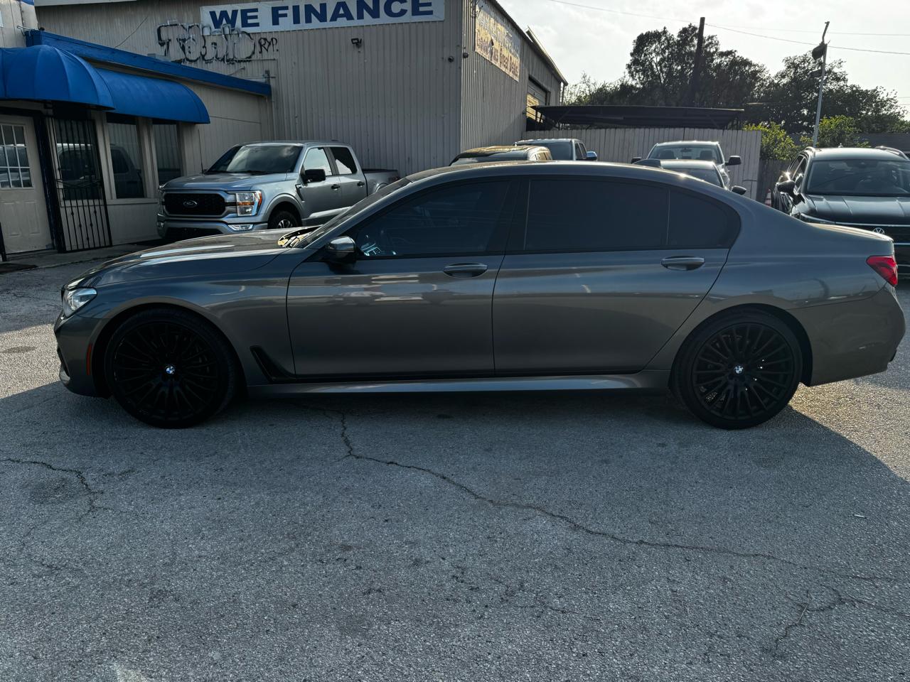 BMW 7-Series 750i xDrive 2018