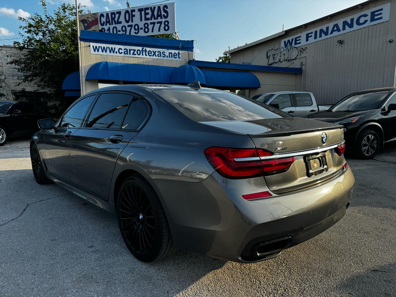 BMW 7-Series 750i xDrive 2018