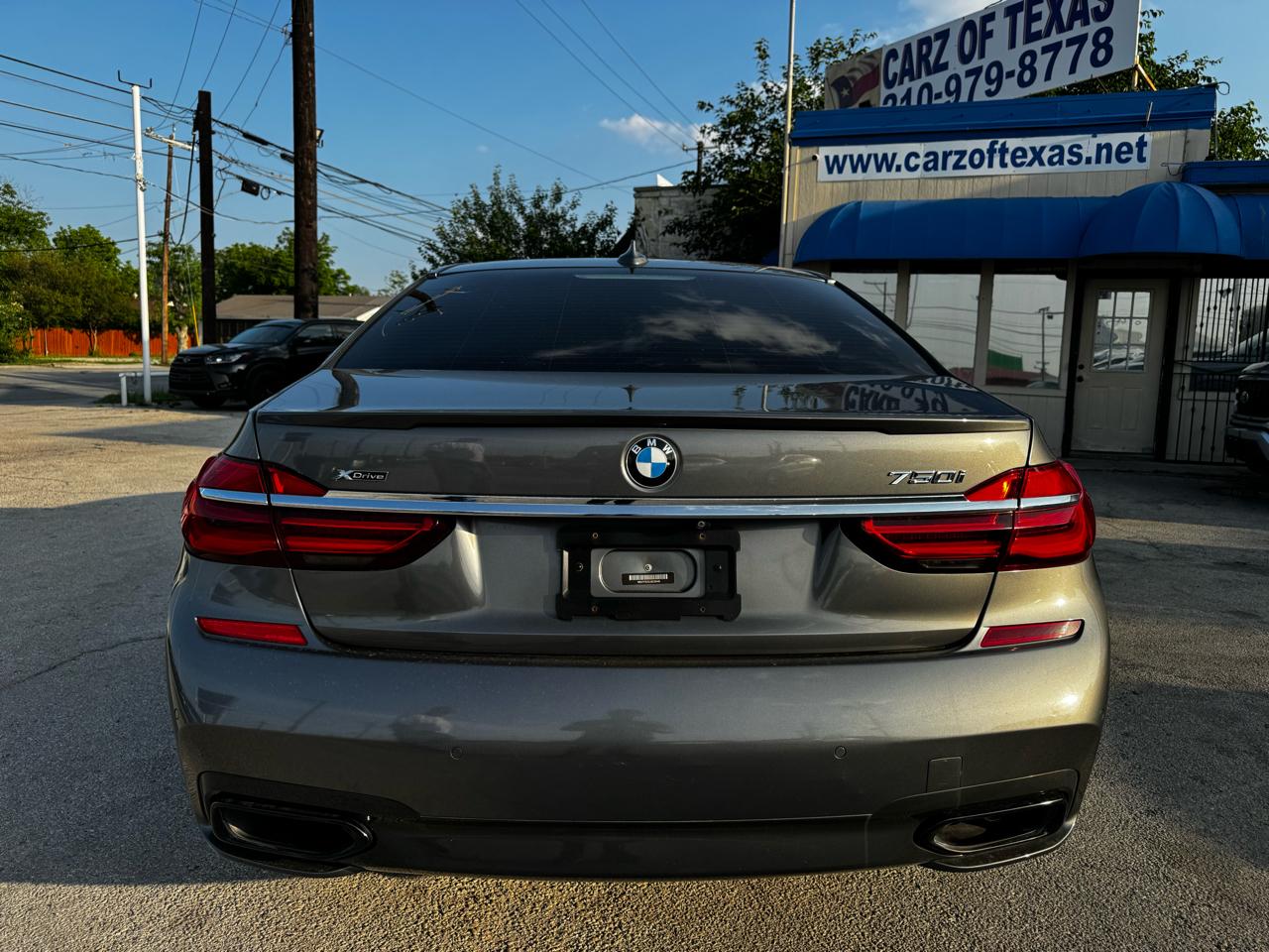 BMW 7-Series 750i xDrive 2018