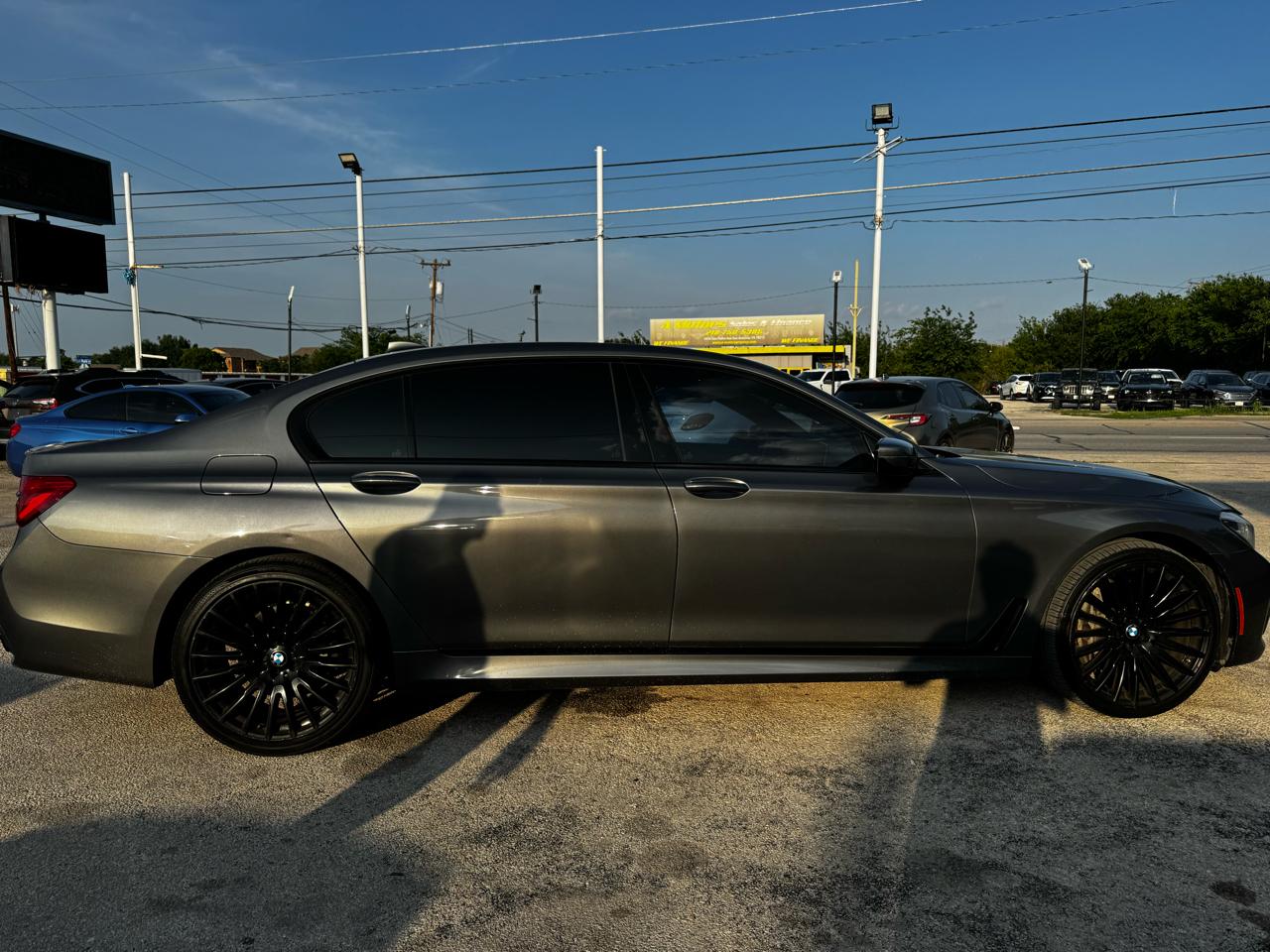 BMW 7-Series 750i xDrive 2018