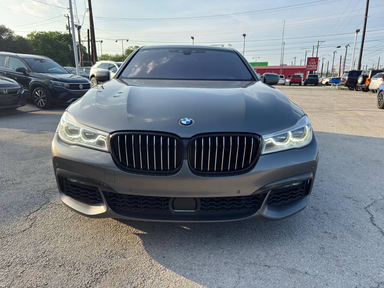 BMW 7-Series 750i xDrive 2018