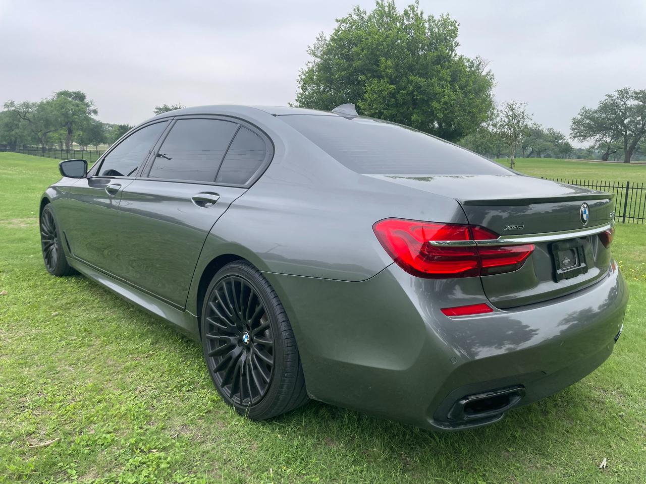 2018 BMW 7 Series 750i