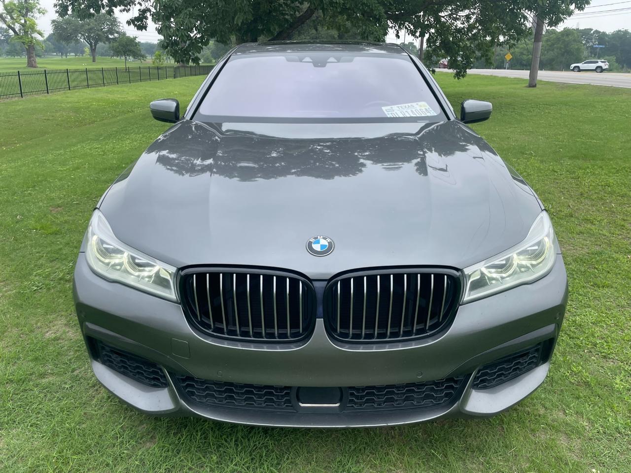 BMW 7-Series 750i xDrive 2018