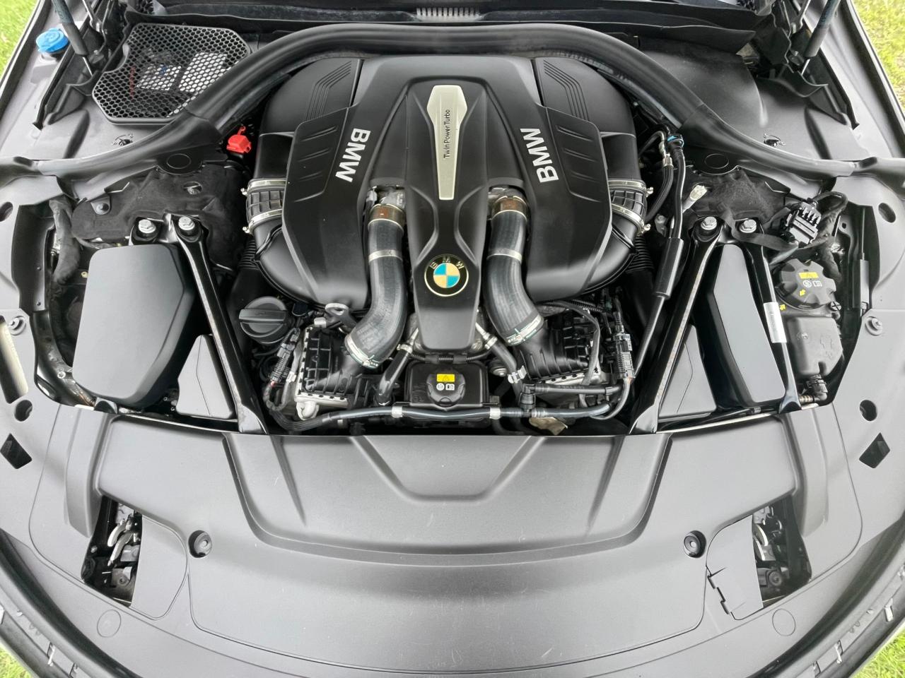 BMW 7-Series 750i xDrive 2018