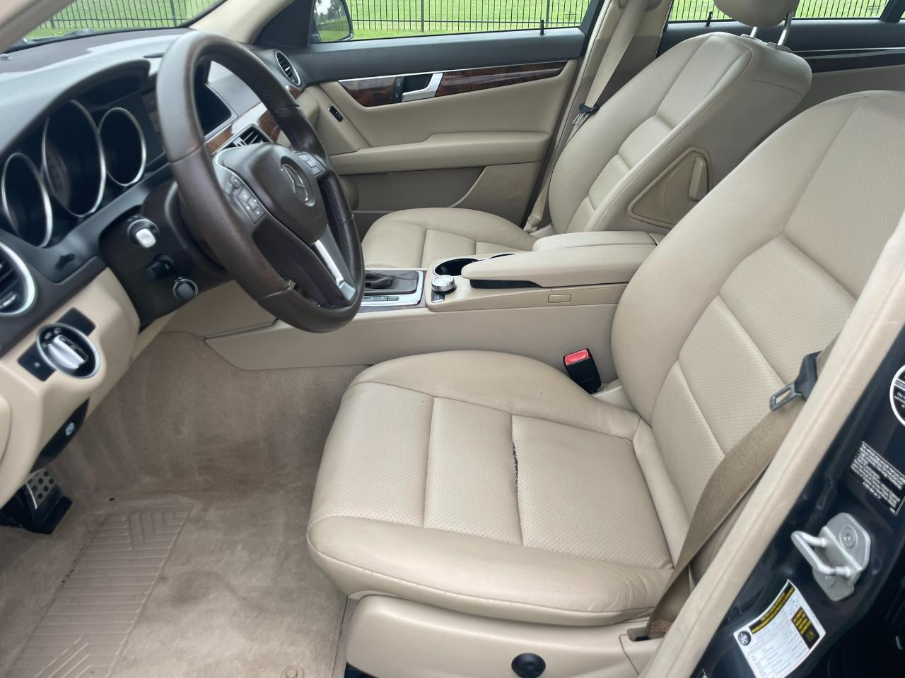 Mercedes-Benz C-Class C300 4MATIC Sport Sedan 2014