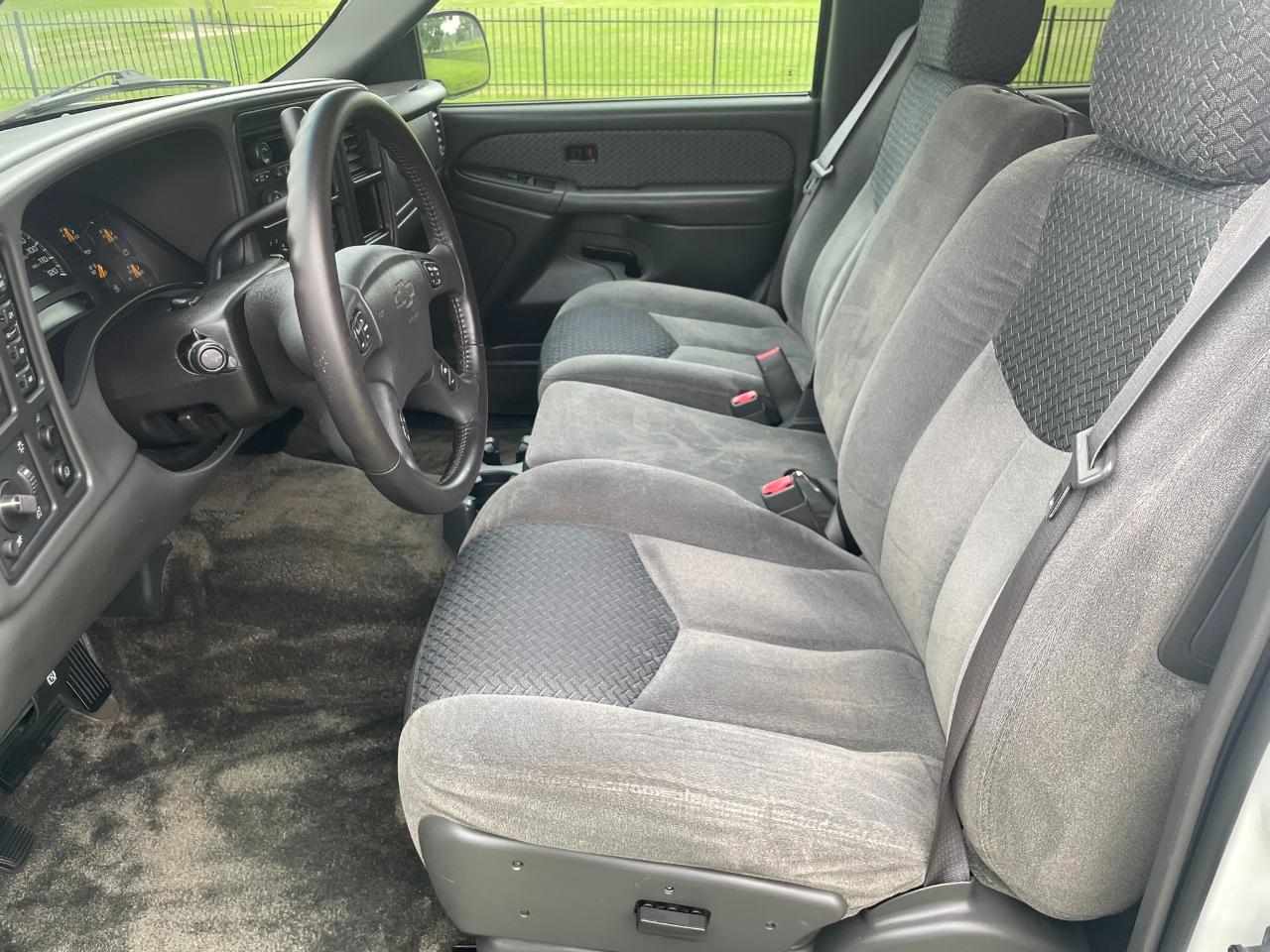 Chevrolet Avalanche 1500 4WD 2003