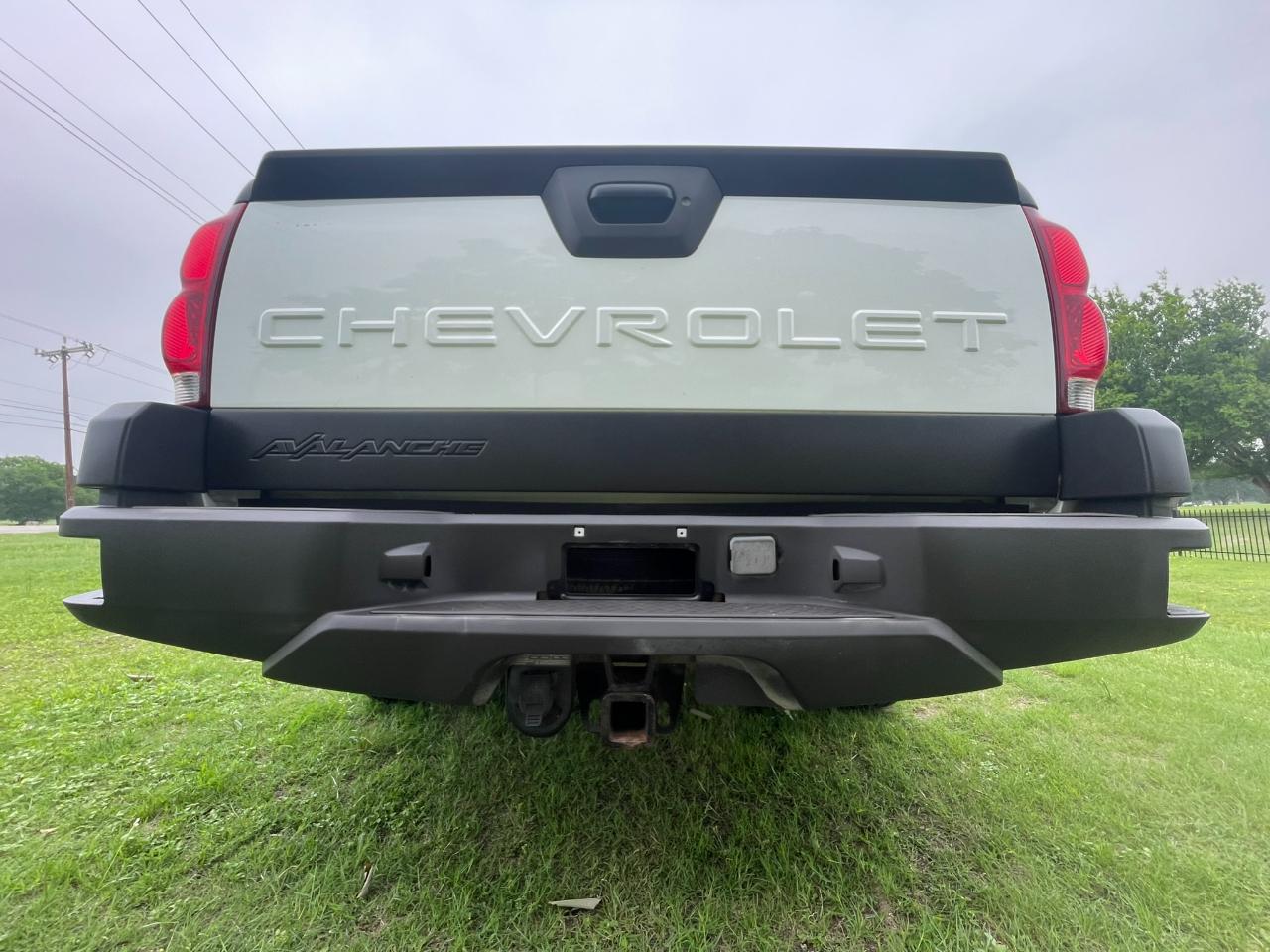 Chevrolet Avalanche 1500 4WD 2003