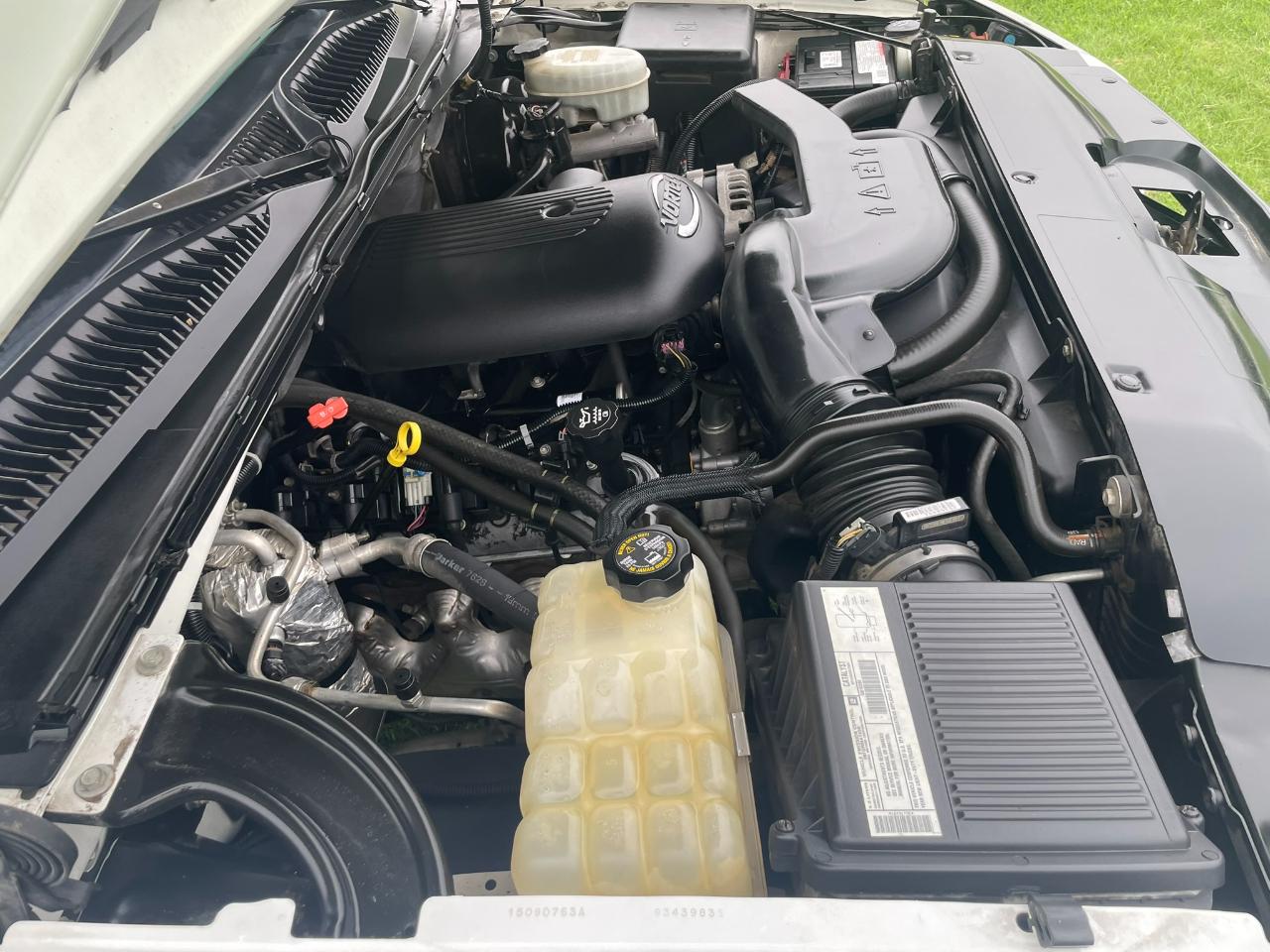 Chevrolet Avalanche 1500 4WD 2003