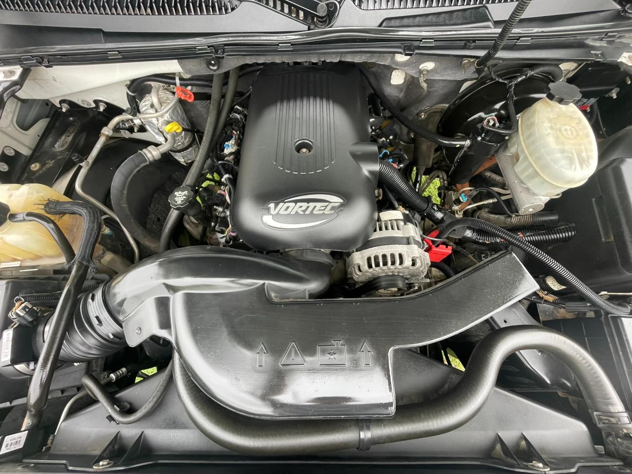 Chevrolet Avalanche 1500 4WD 2003