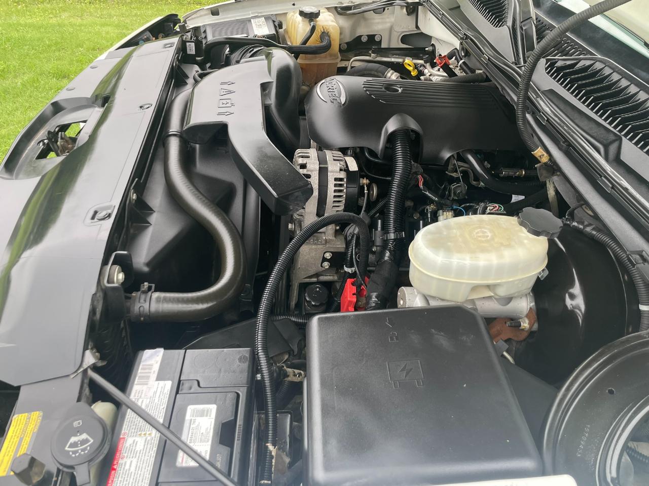 Chevrolet Avalanche 1500 4WD 2003