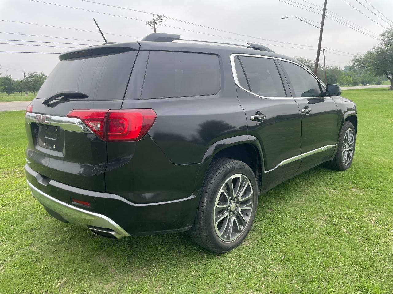 GMC Acadia Denali 2017