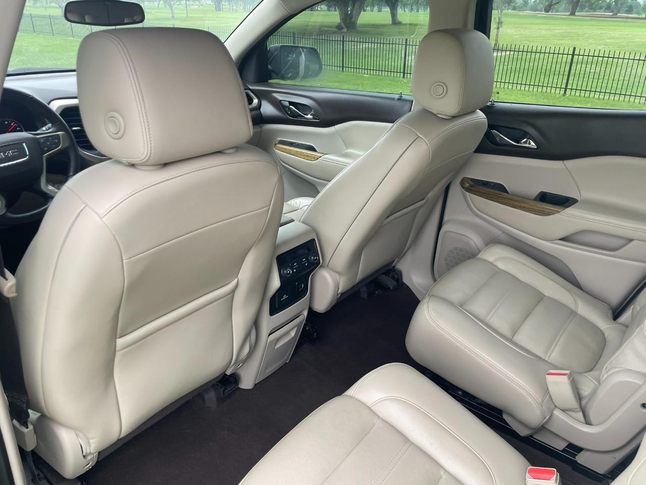 GMC Acadia Denali 2017