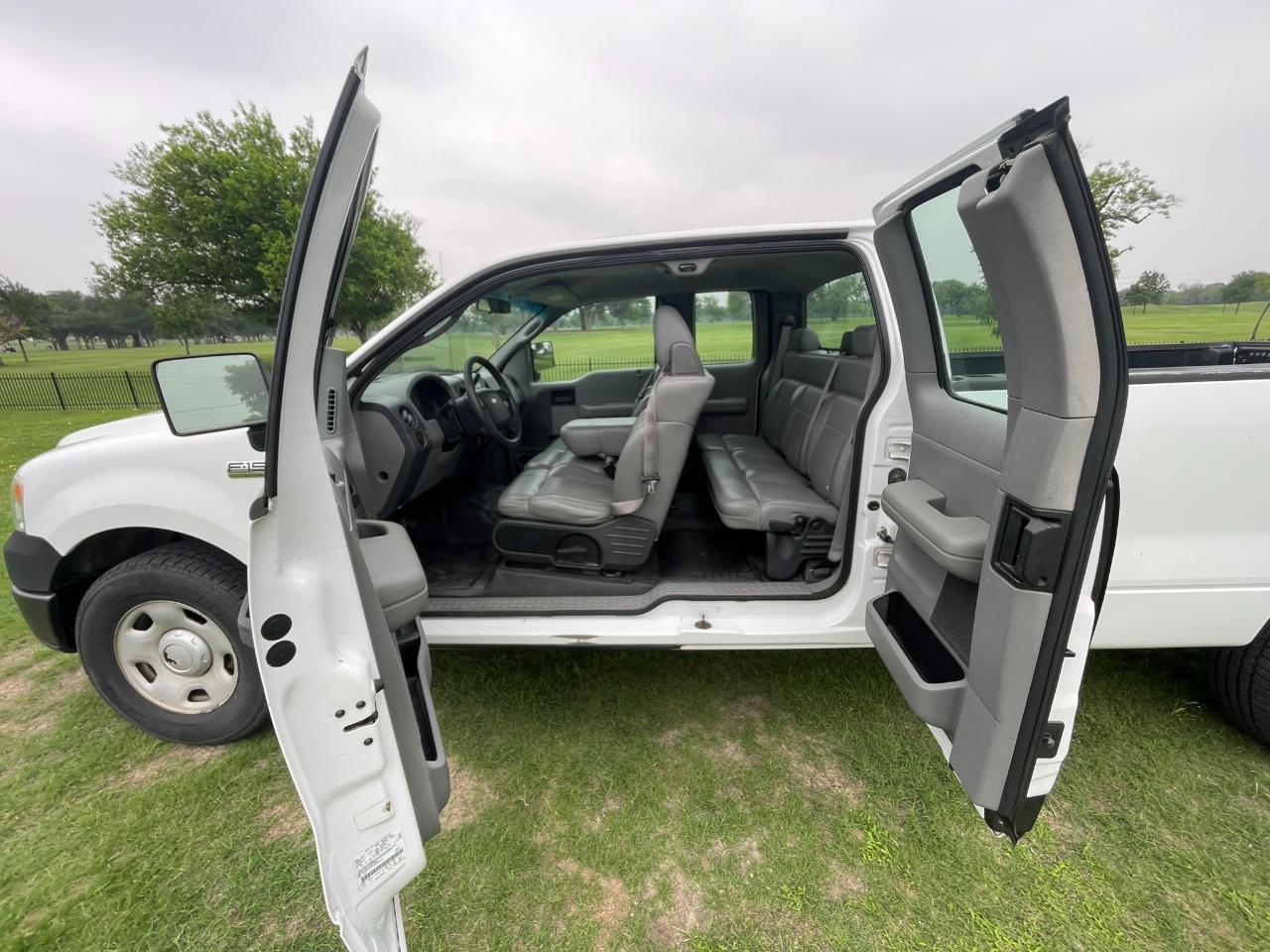 Ford F-150 Lariat SuperCab 2WD 2006