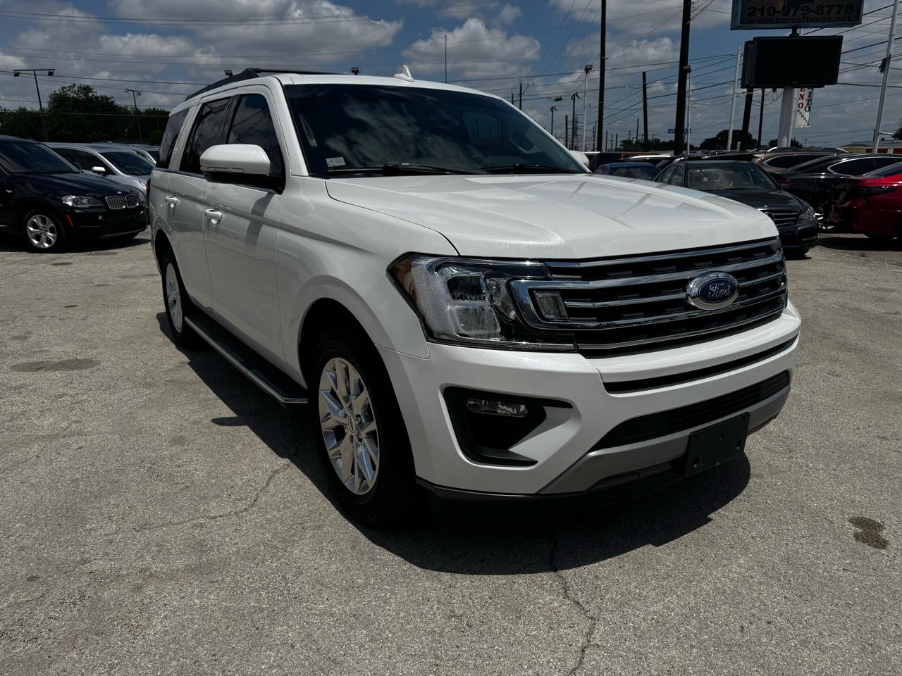 Ford Expedition XLT 2021