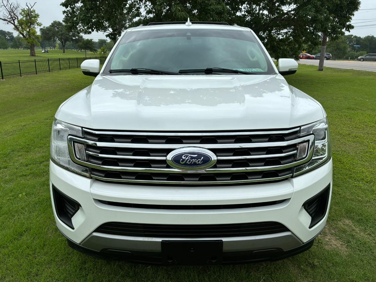 Ford Expedition XLT 2021