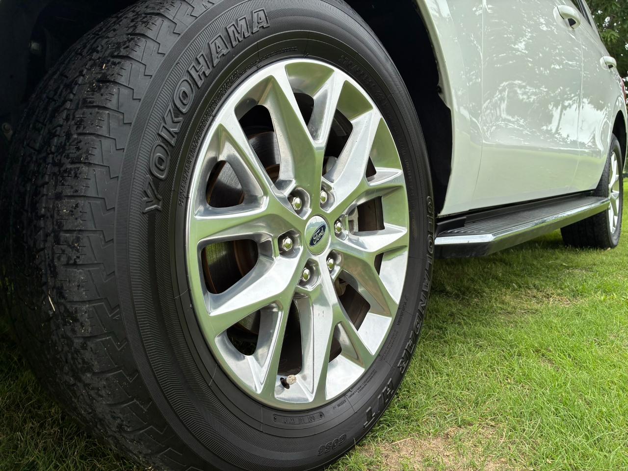 Ford Expedition XLT 2021