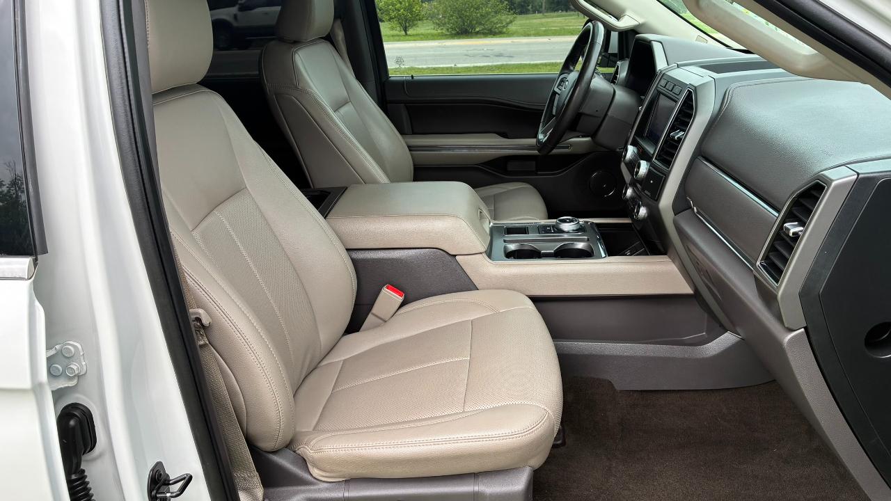 Ford Expedition XLT 2021