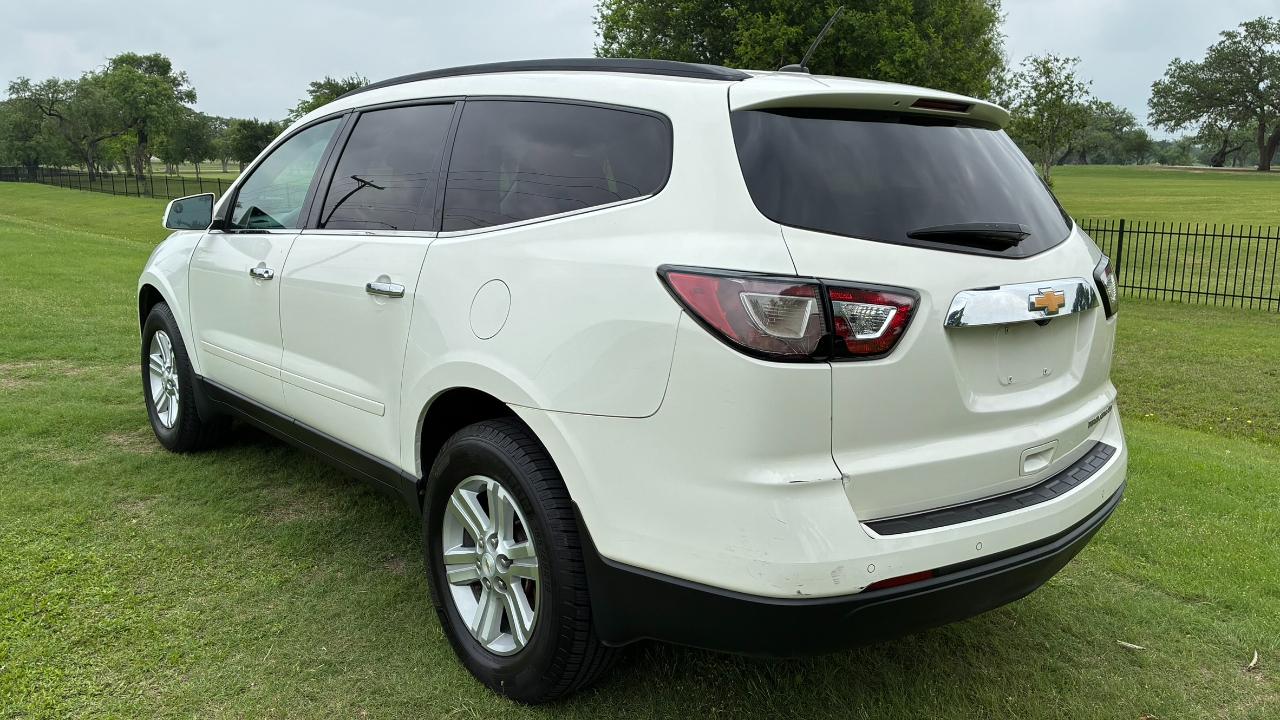Chevrolet Traverse 1LT FWD 2013
