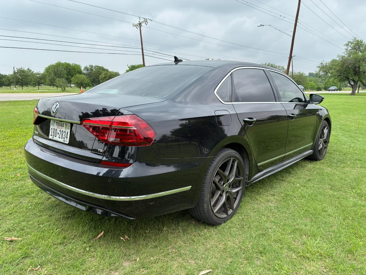 Volkswagen Passat SE R-Line 2019