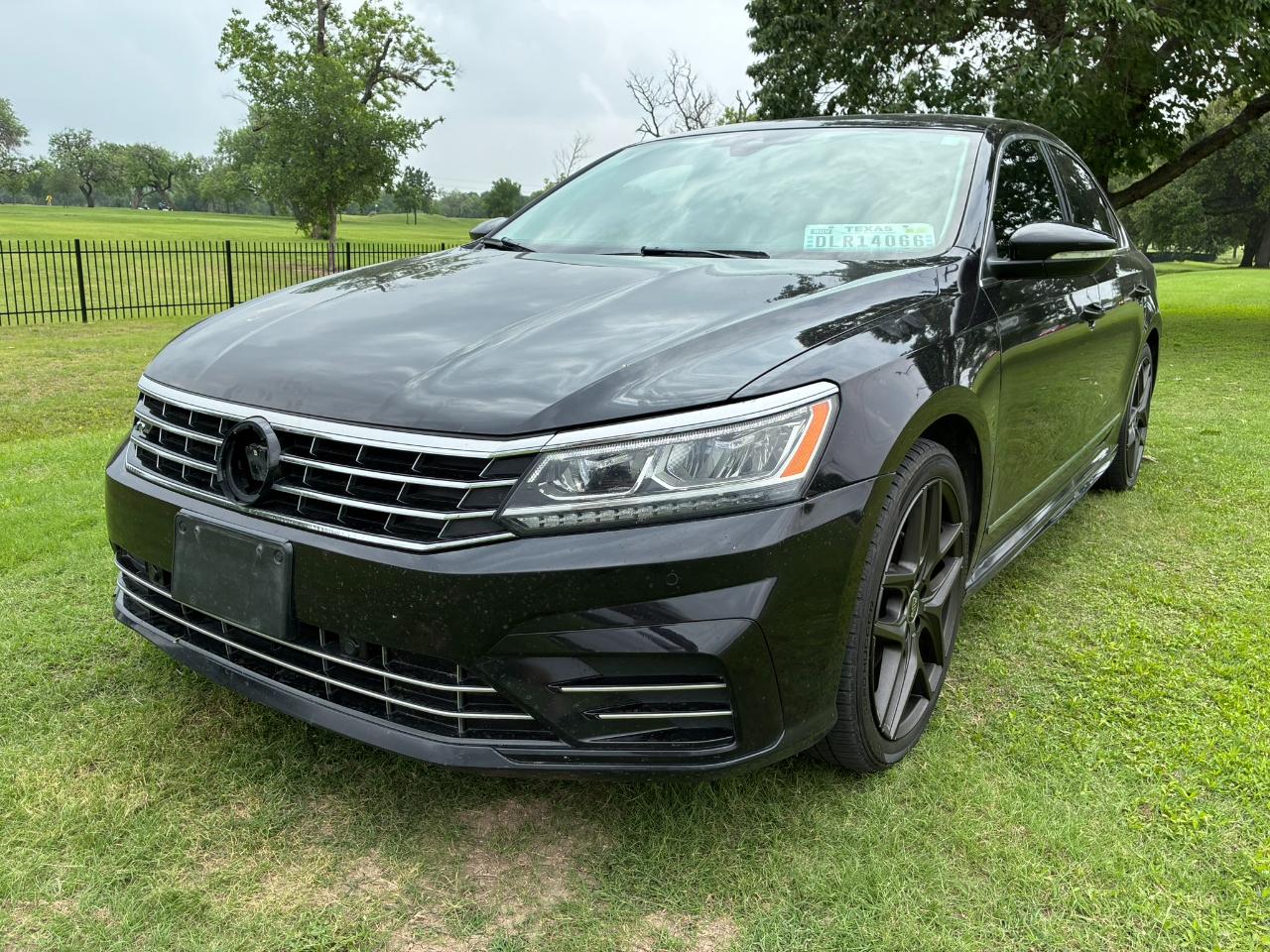 Volkswagen Passat SE R-Line 2019