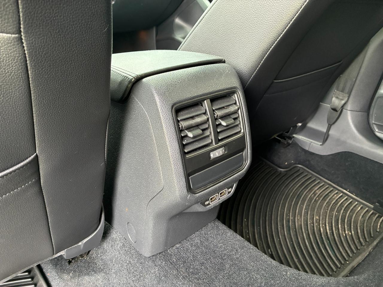 Volkswagen Passat SE R-Line 2019