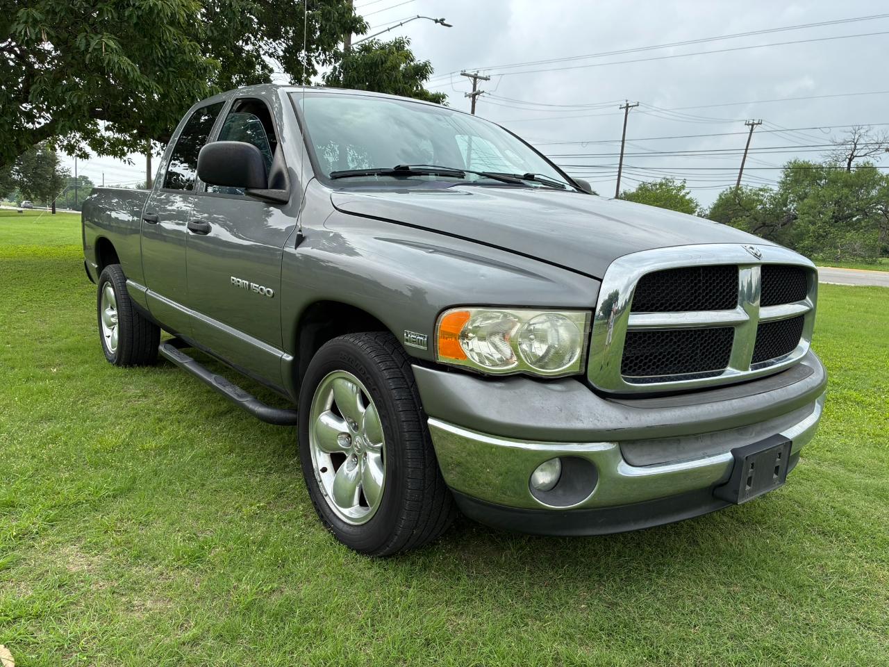 Dodge Ram 1500 Laramie Quad Cab Long Bed 2WD 2005