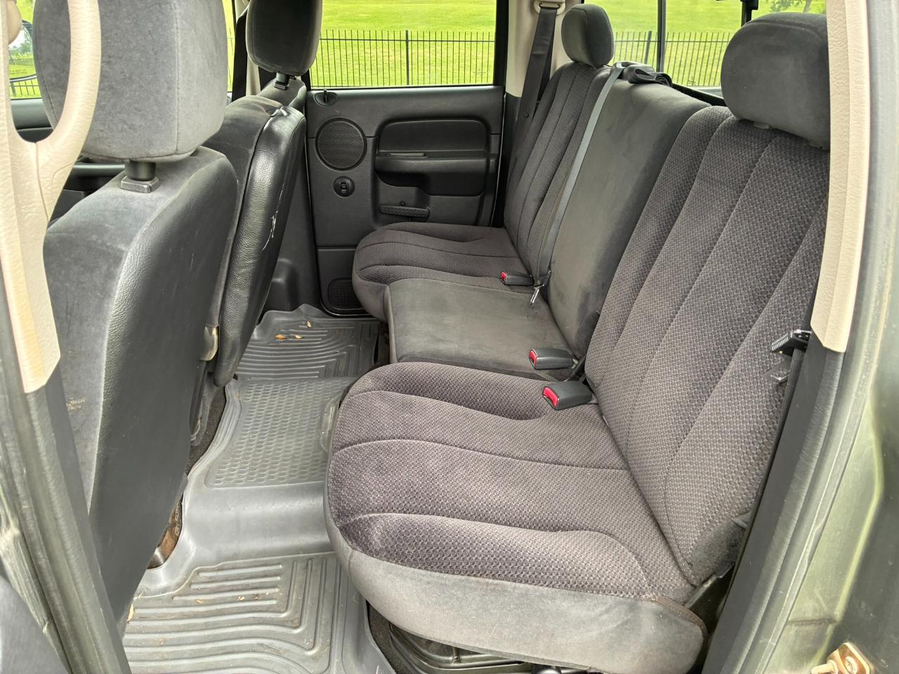 Dodge Ram 1500 Laramie Quad Cab Long Bed 2WD 2005