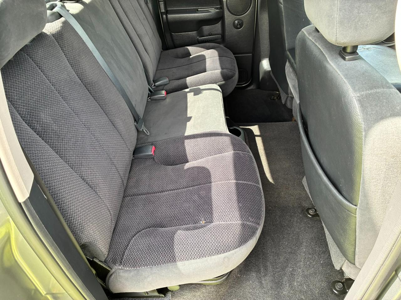 Dodge Ram 1500 Laramie Quad Cab Long Bed 2WD 2005