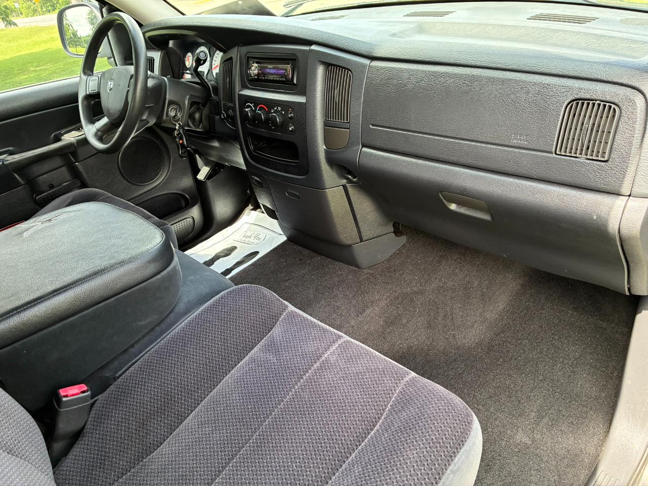 Dodge Ram 1500 Laramie Quad Cab Long Bed 2WD 2005