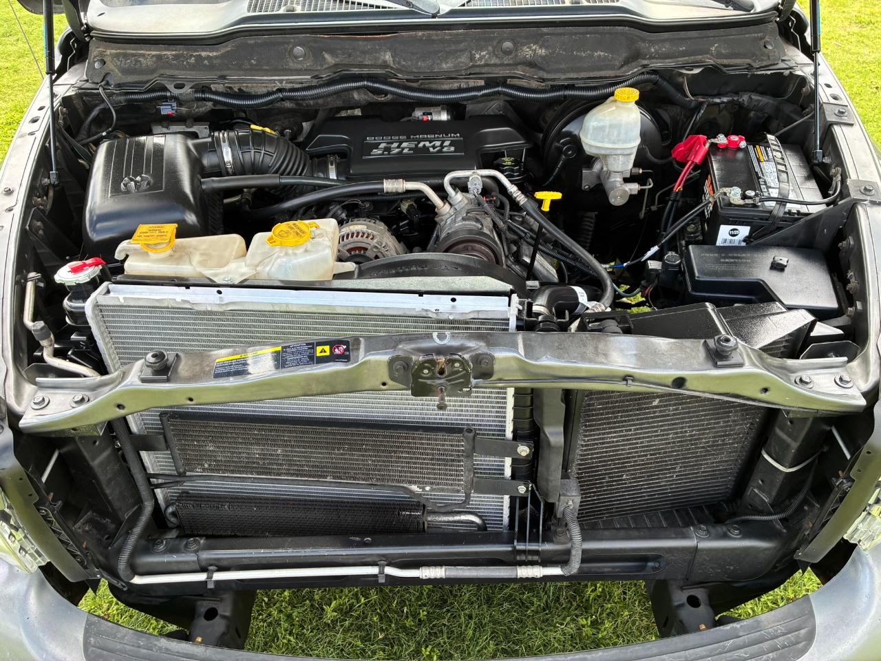 Dodge Ram 1500 Laramie Quad Cab Long Bed 2WD 2005