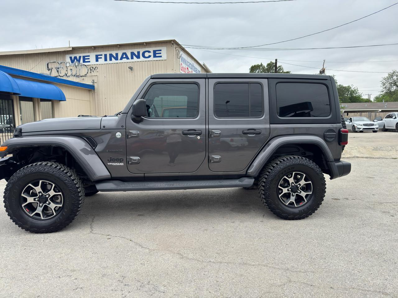Jeep Wrangler Unlimited Sahara 2019