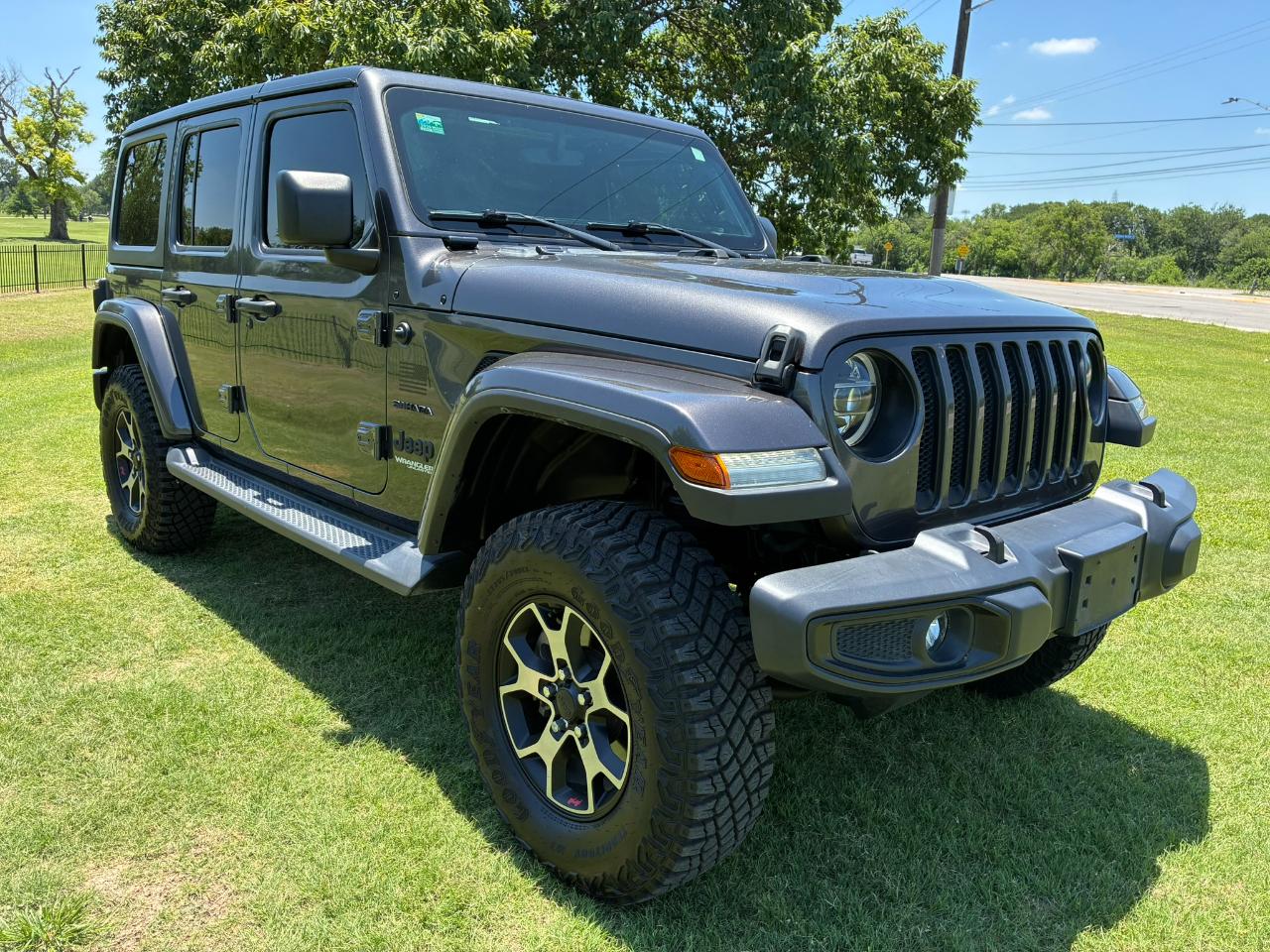 Jeep Wrangler Unlimited Sahara 2019