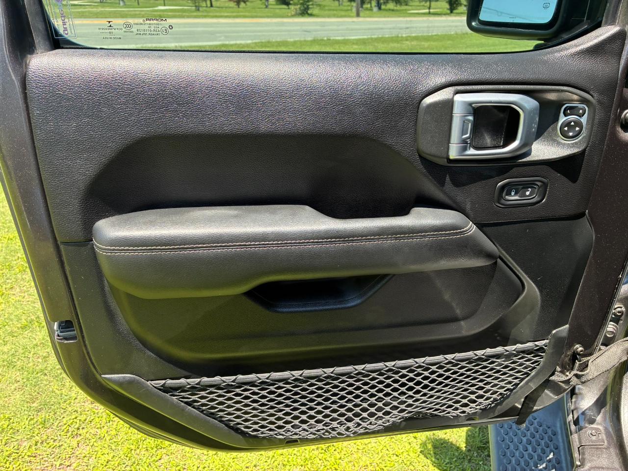 Jeep Wrangler Unlimited Sahara 2019
