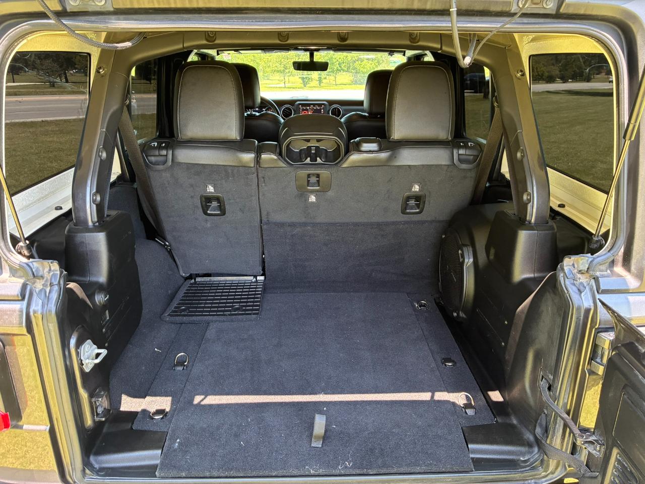 Jeep Wrangler Unlimited Sahara 2019