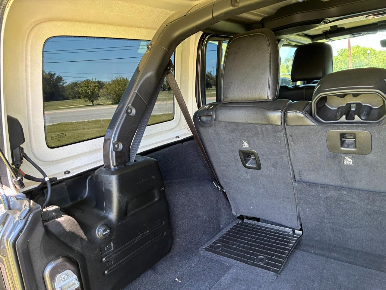 Jeep Wrangler Unlimited Sahara 2019