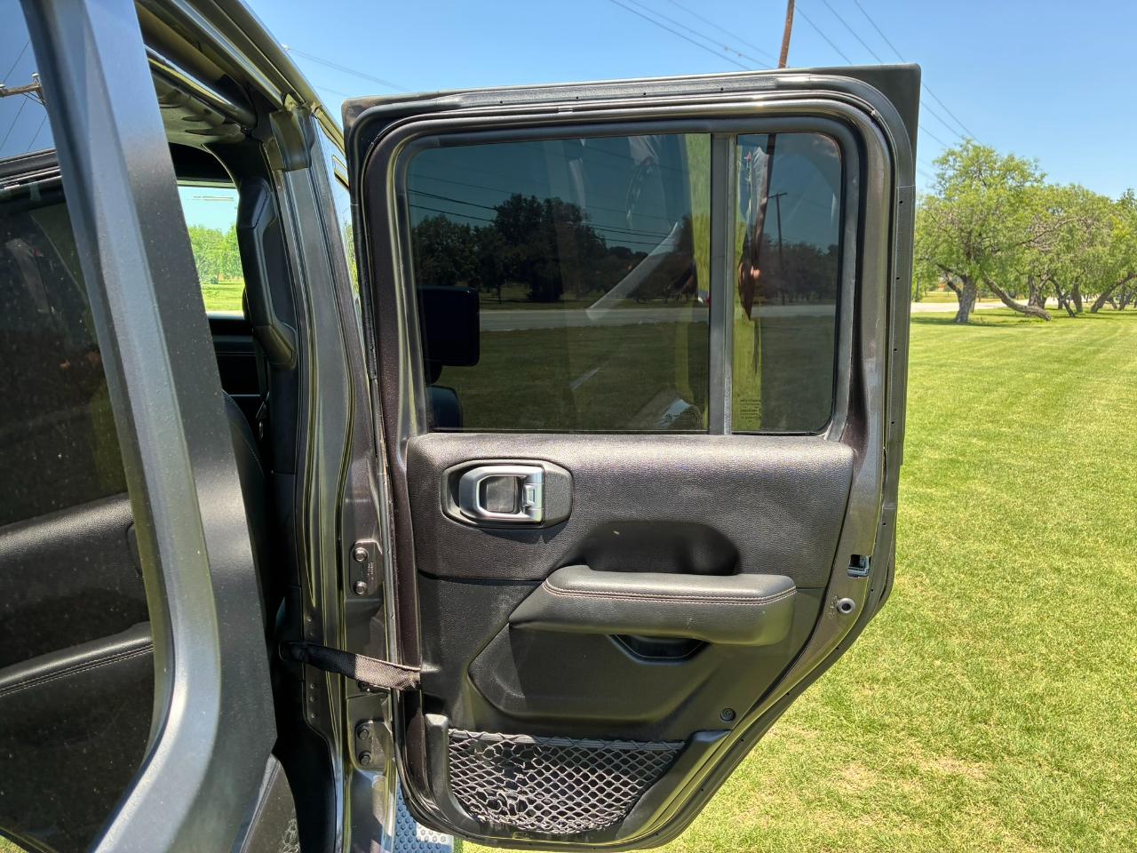 Jeep Wrangler Unlimited Sahara 2019
