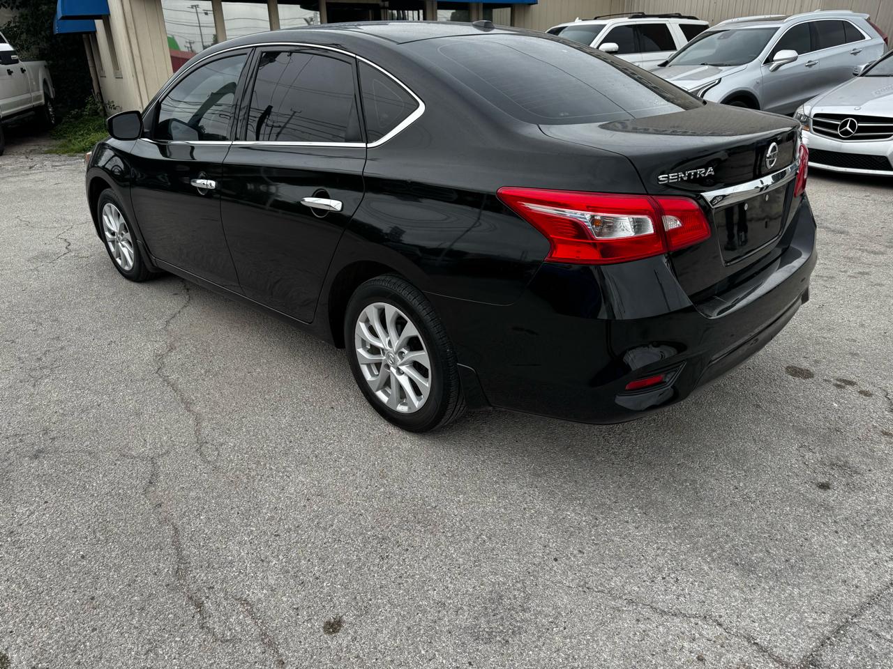Nissan Sentra S CVT 2018