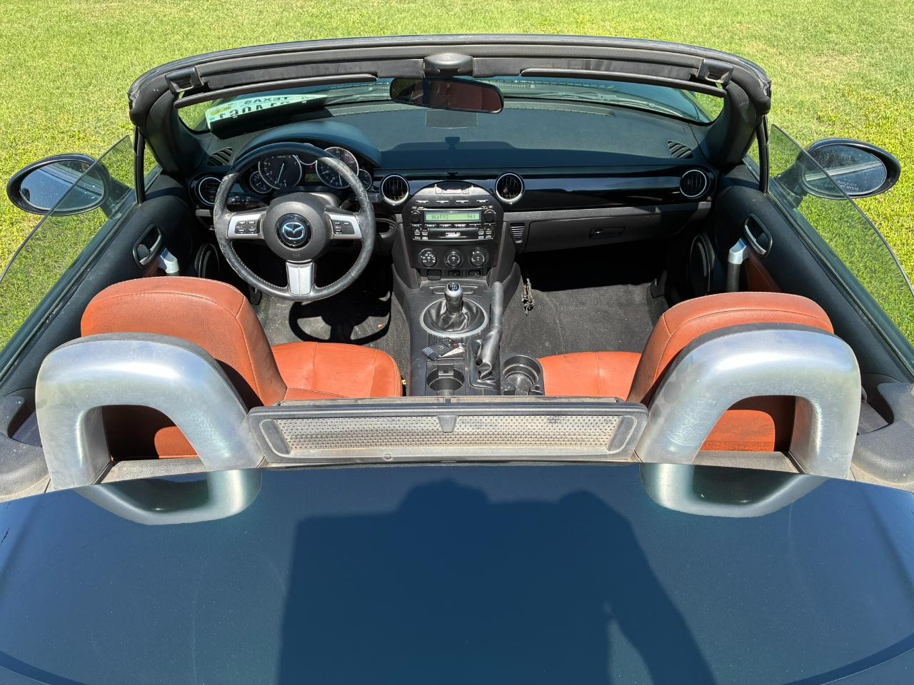 Mazda MX-5 Miata Touring Power Retractable Hardtop 2008