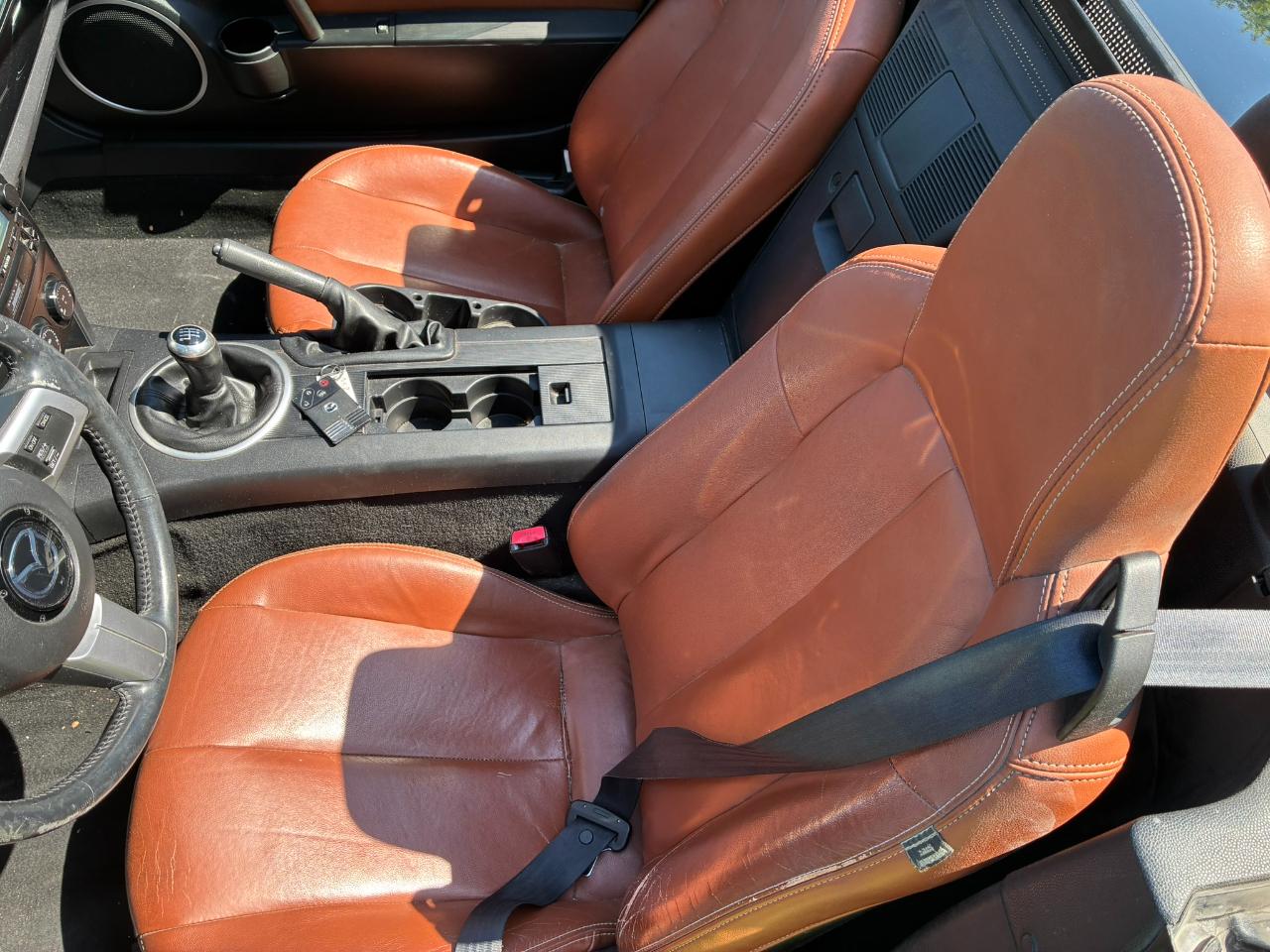 Mazda MX-5 Miata Touring Power Retractable Hardtop 2008