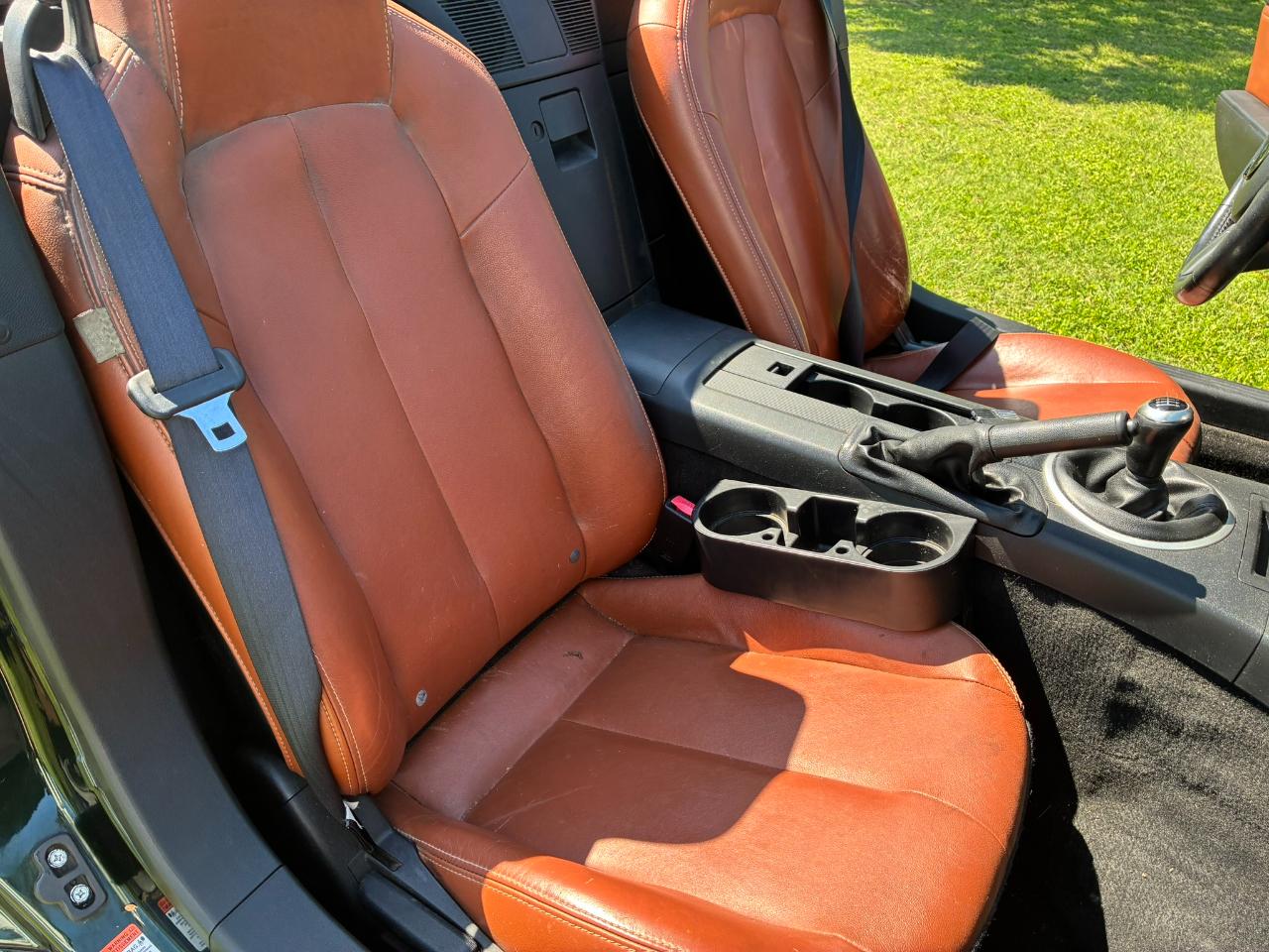 Mazda MX-5 Miata Touring Power Retractable Hardtop 2008