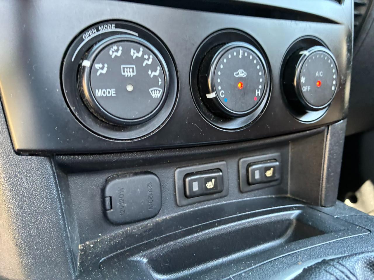 Mazda MX-5 Miata Touring Power Retractable Hardtop 2008