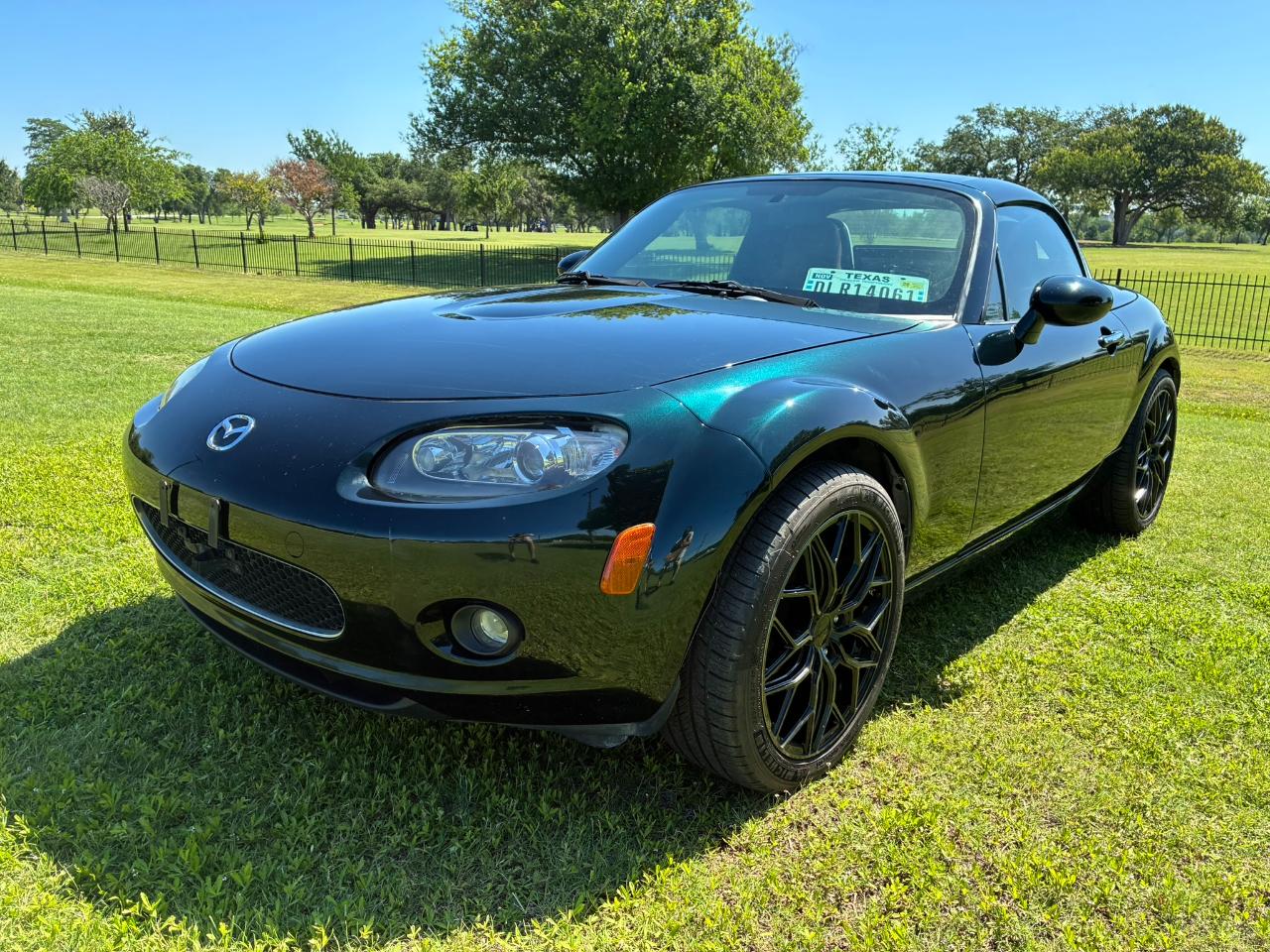 Mazda MX-5 Miata Touring Power Retractable Hardtop 2008