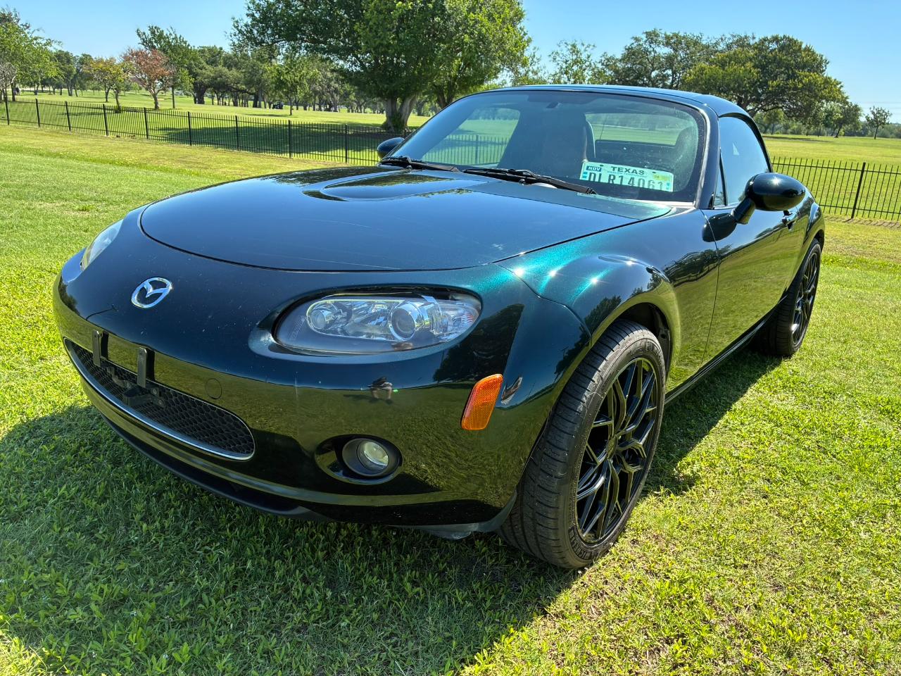 Mazda MX-5 Miata Touring Power Retractable Hardtop 2008