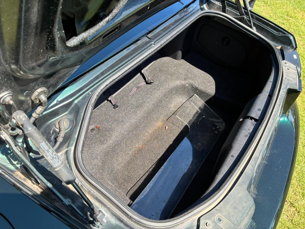 Mazda MX-5 Miata Touring Power Retractable Hardtop 2008